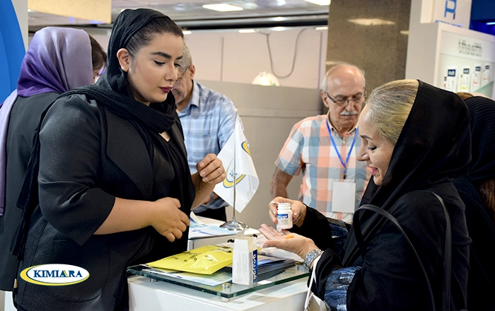 شرکت کیمیاآرا در سی و سومین کنگره سالانه جامعه متخصصین داخلی ایران از تاریخ ۲۴ لغایت ۲۷ خردادماه ۱۴۰۲ در مرکز همایش های رازی دانشگاه علوم پزشکی ایران 3 شرکت کیمیاآرا در سی و سومین کنگره سالانه جامعه متخصصین داخلی ایران از تاریخ ۲۴ لغایت ۲۷ خردادماه ۱۴۰۲ در مرکز همایش های رازی دانشگاه علوم پزشکی ایران